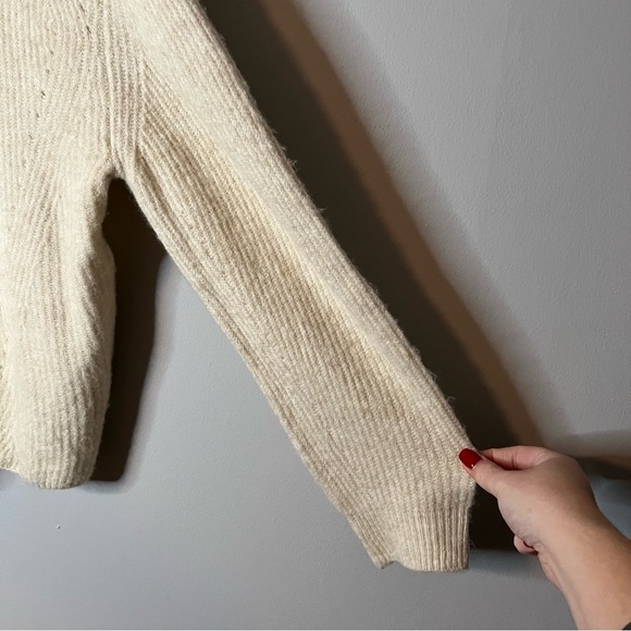 Women’s Topshop cream soft knit turtle neck pullover sweater size medium M - Picture 3 of 6